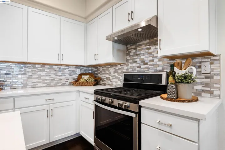 8558 Seawind Way, Newark, California 94560