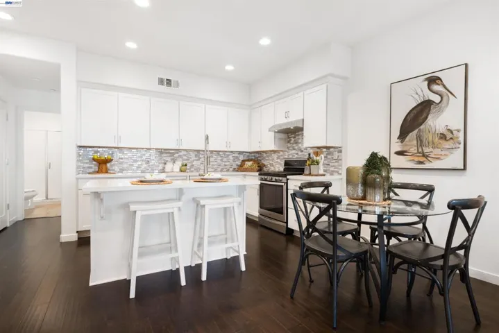 8558 Seawind Way, Newark, California 94560