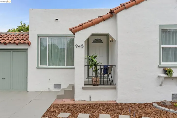 945 Virginia Street, Berkeley, California 94710