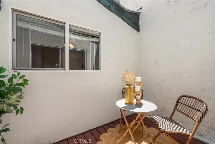 Outdoor Atrium Area