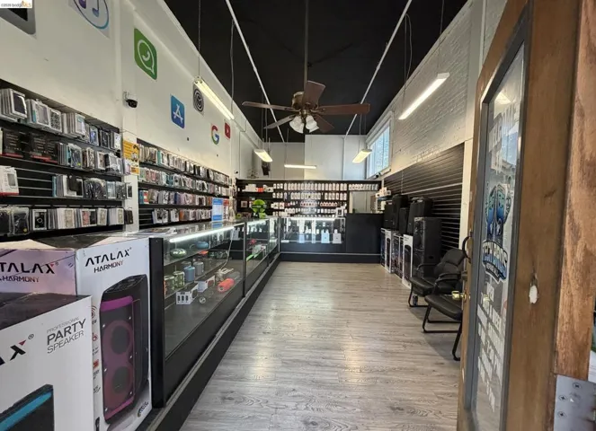 315 25th St, Richmond, California 94804