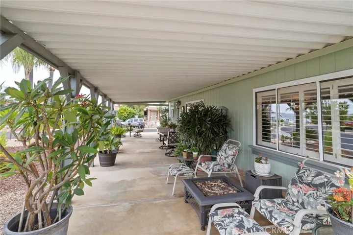 38124 Calle Amigable, Murrieta, California 92563