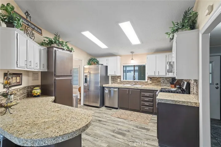 38124 Calle Amigable, Murrieta, California 92563