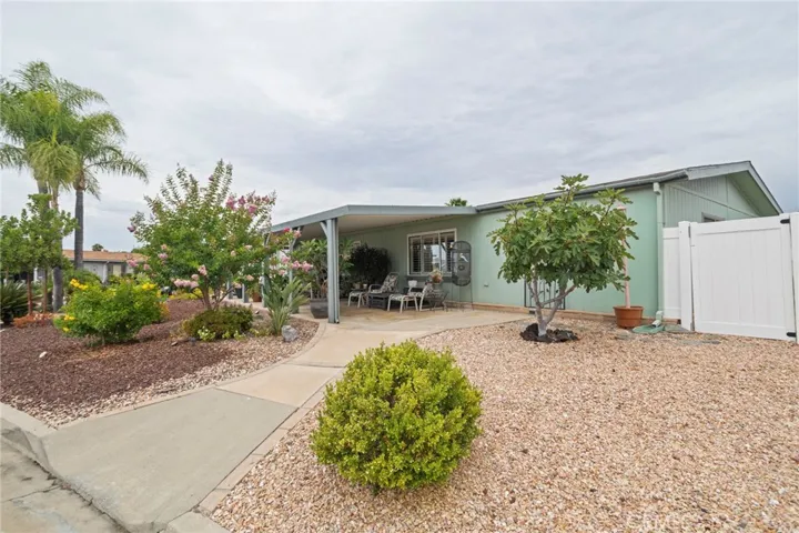38124 Calle Amigable, Murrieta, California 92563