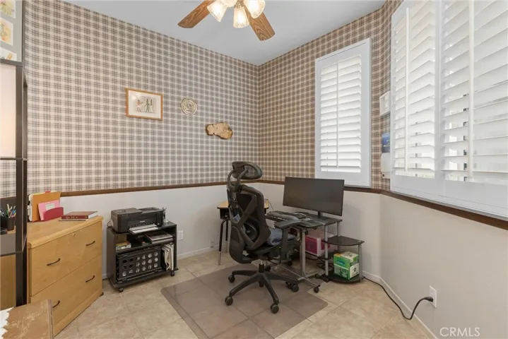6306 Harbour Town, Banning, California 92220
