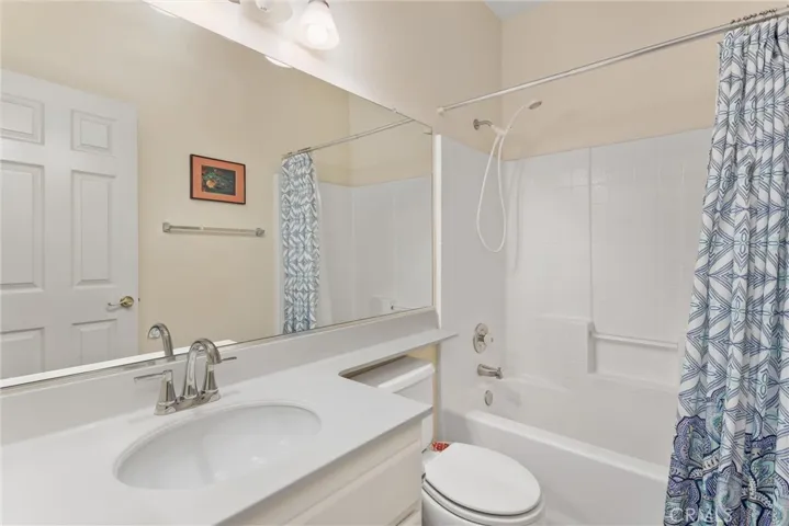 6306 Harbour Town, Banning, California 92220