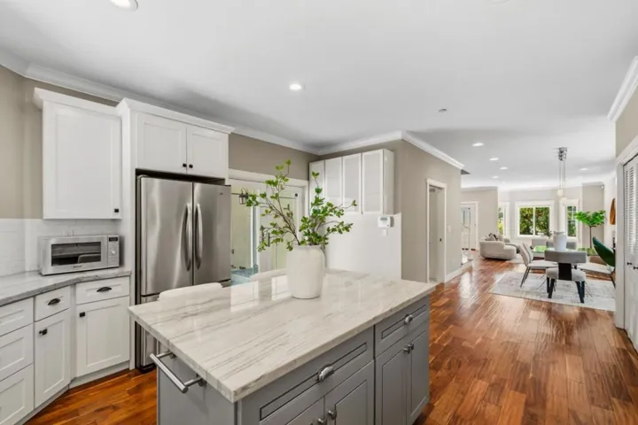 627 16th Avenue, Menlo Park, California 94025