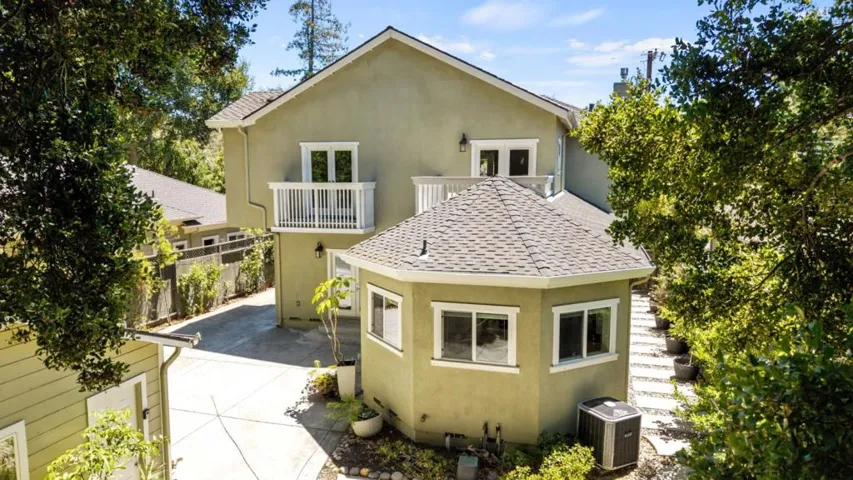 627 16th Avenue, Menlo Park, California 94025