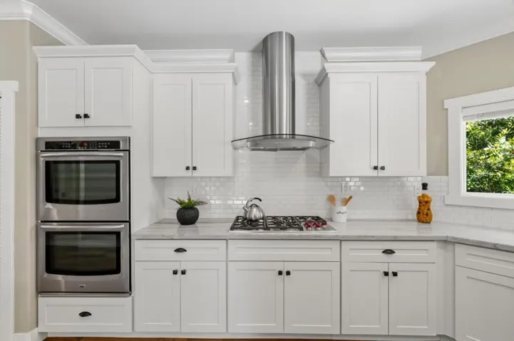 627 16th Avenue, Menlo Park, California 94025