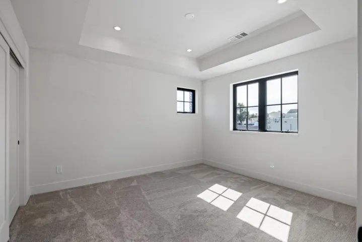 535 Creeksdie Court, Half Moon Bay, California 94019