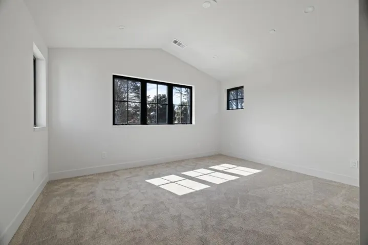 535 Creeksdie Court, Half Moon Bay, California 94019