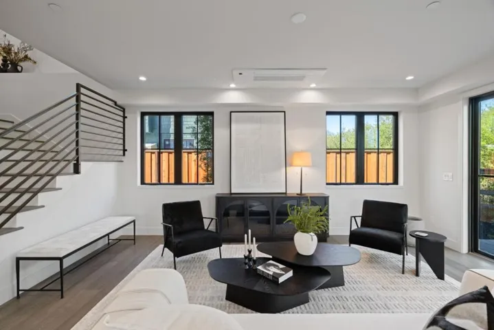 535 Creeksdie Court, Half Moon Bay, California 94019