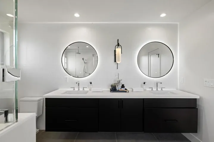 535 Creeksdie Court, Half Moon Bay, California 94019