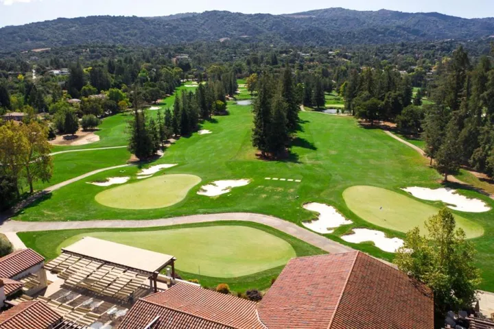 315 W Portola Avenue, Los Altos, California 94022