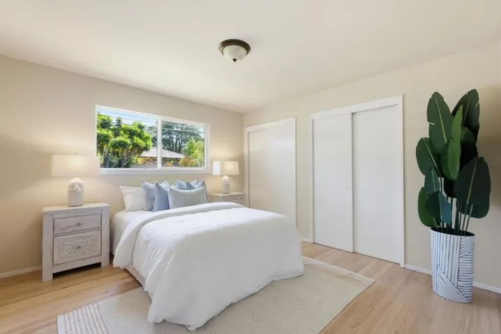 315 W Portola Avenue, Los Altos, California 94022