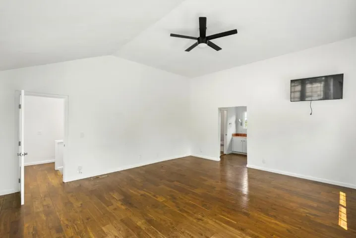 620 Hidden Valley Road, Royal Oaks, California 95076