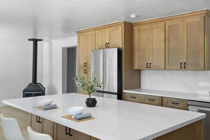 620 Hidden Valley Road, Royal Oaks, California 95076