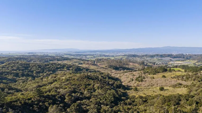 620 Hidden Valley Road, Royal Oaks, California 95076