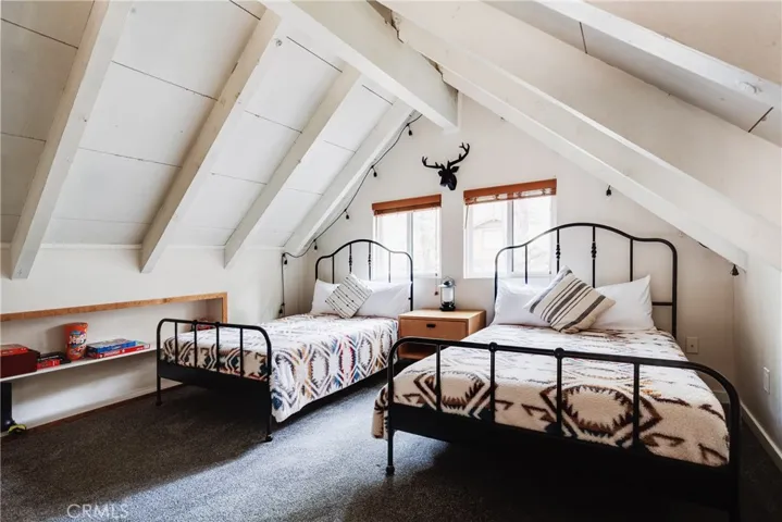 42585 Falcon, Big Bear Lake, California 92315