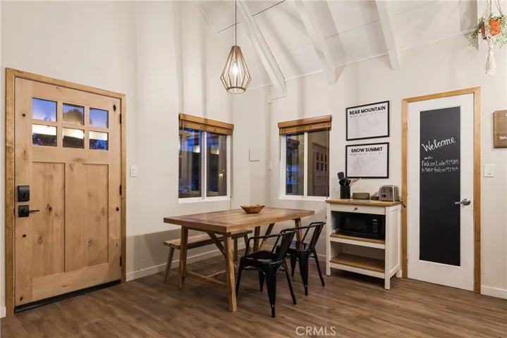 42585 Falcon, Big Bear Lake, California 92315