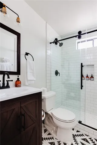 42585 Falcon, Big Bear Lake, California 92315