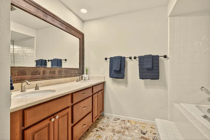 master-bath-3