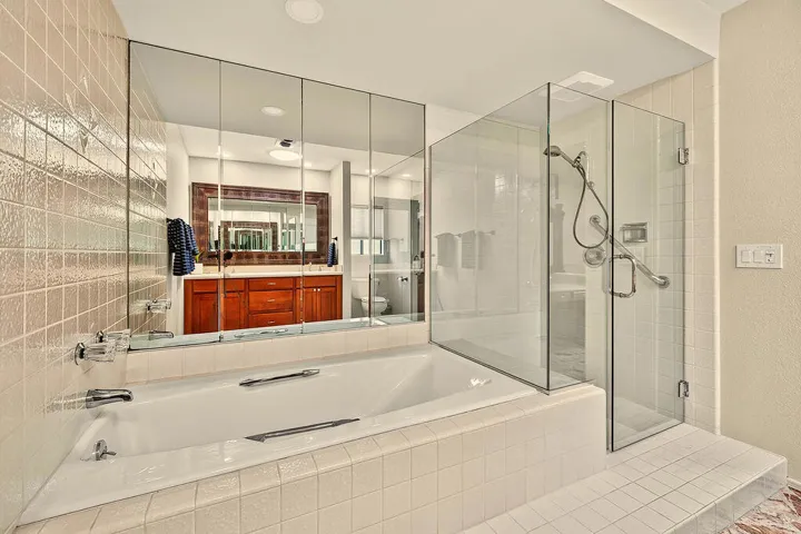 PS Primary shower
