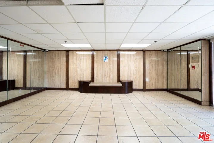 433 S Manhattan Place 108, Los Angeles, California 90020
