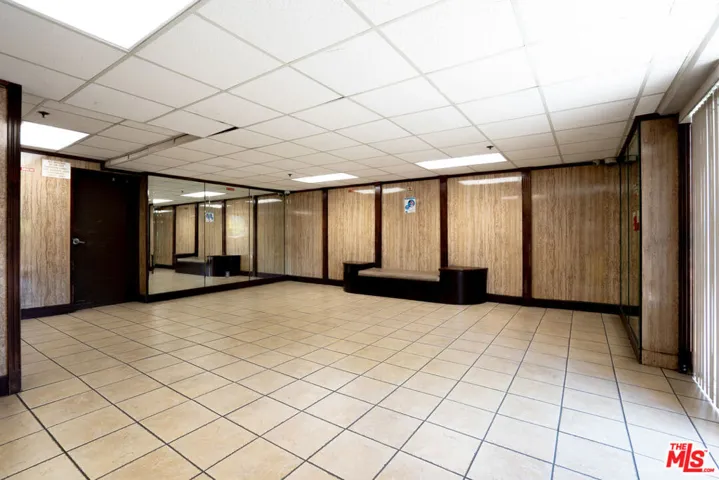 433 S Manhattan Place 108, Los Angeles, California 90020
