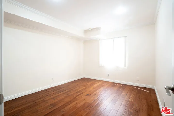 433 S Manhattan Place 108, Los Angeles, California 90020