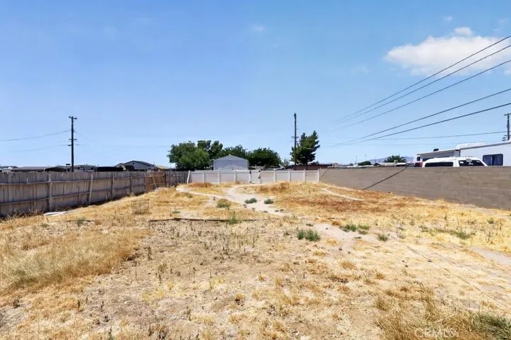 2869 Laurel Street, Rosamond, California 93560