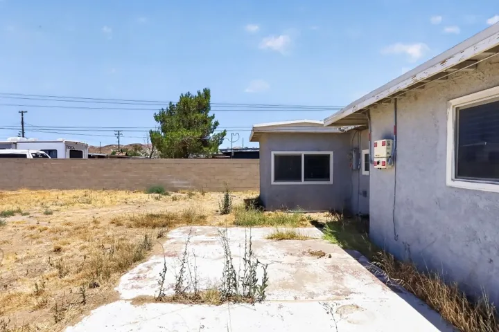 2869 Laurel Street, Rosamond, California 93560