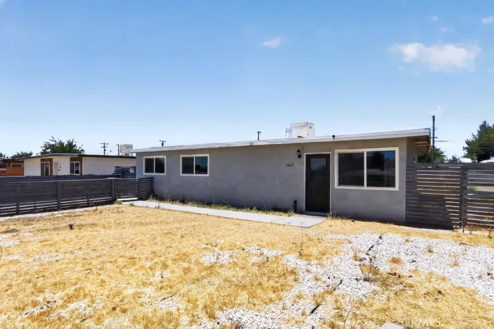 2869 Laurel Street, Rosamond, California 93560