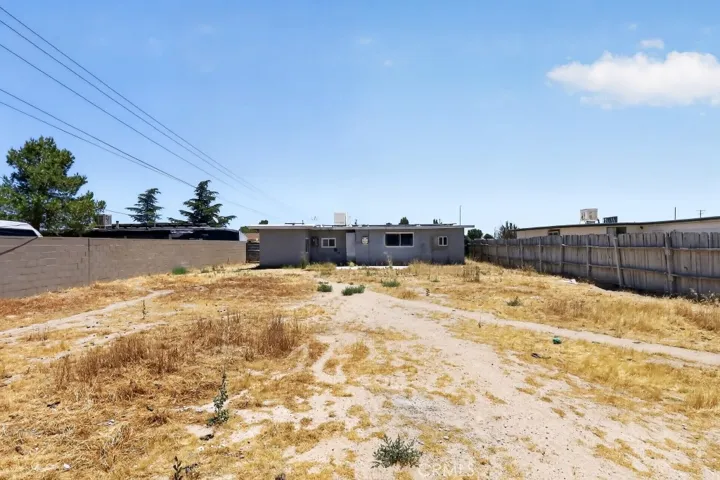 2869 Laurel Street, Rosamond, California 93560