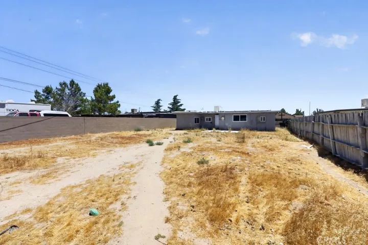 2869 Laurel Street, Rosamond, California 93560