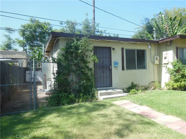 439 1/2 W Walnut, Monrovia, California 91016