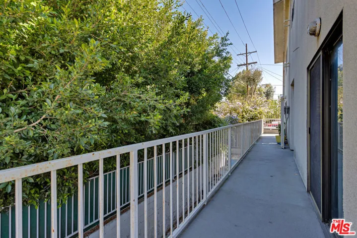 2129 Crenshaw Boulevard, Los Angeles, California 90016