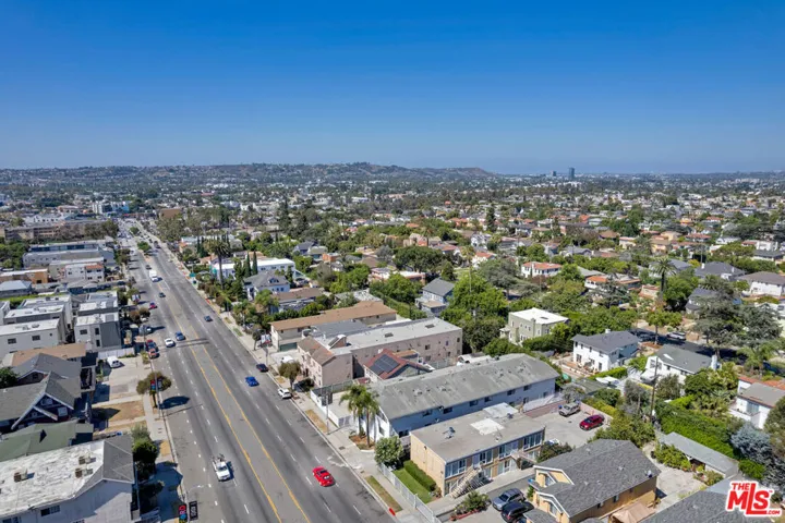 2129 Crenshaw Boulevard, Los Angeles, California 90016