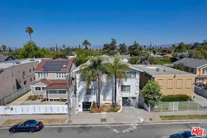 2129 Crenshaw Boulevard, Los Angeles, California 90016
