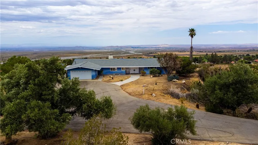 31611 157th E, Llano, California 93544