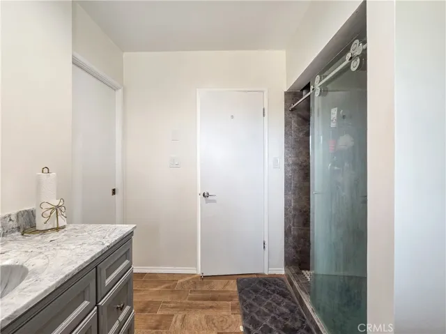 31611 157th E, Llano, California 93544