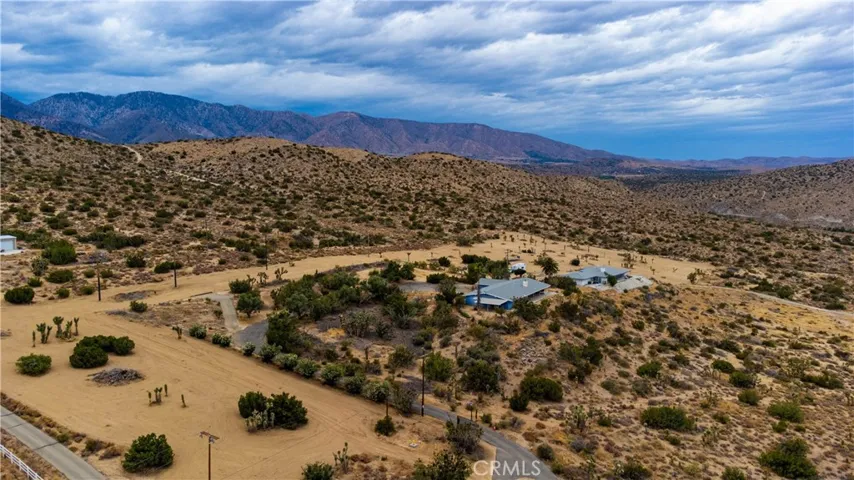 31611 157th E, Llano, California 93544