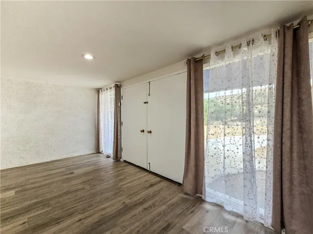 31611 157th E, Llano, California 93544