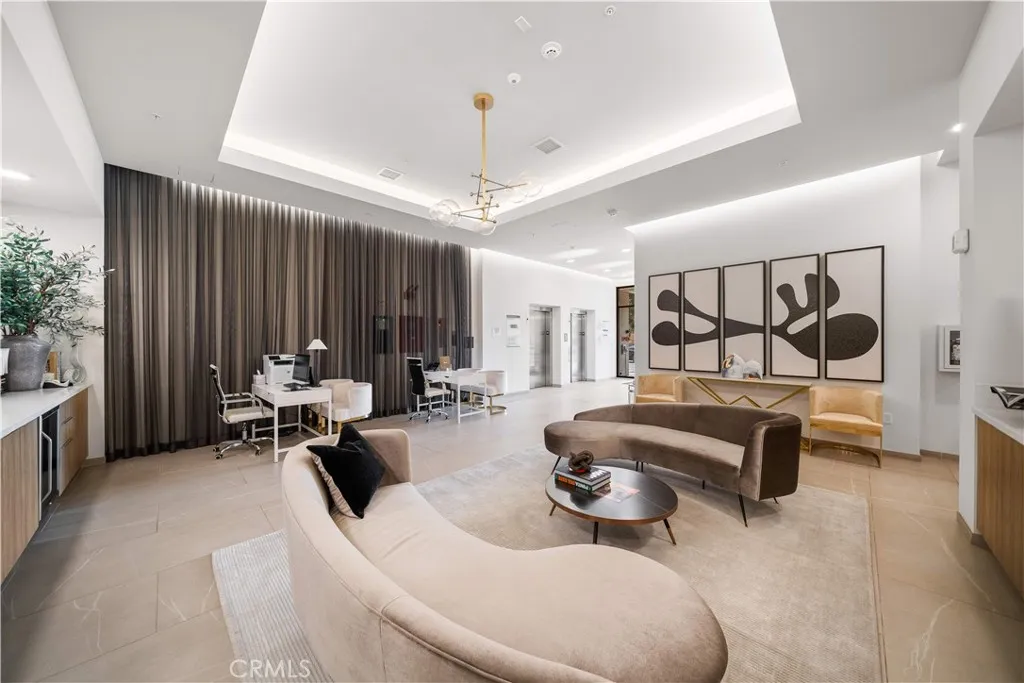 Common Area - Lobby
