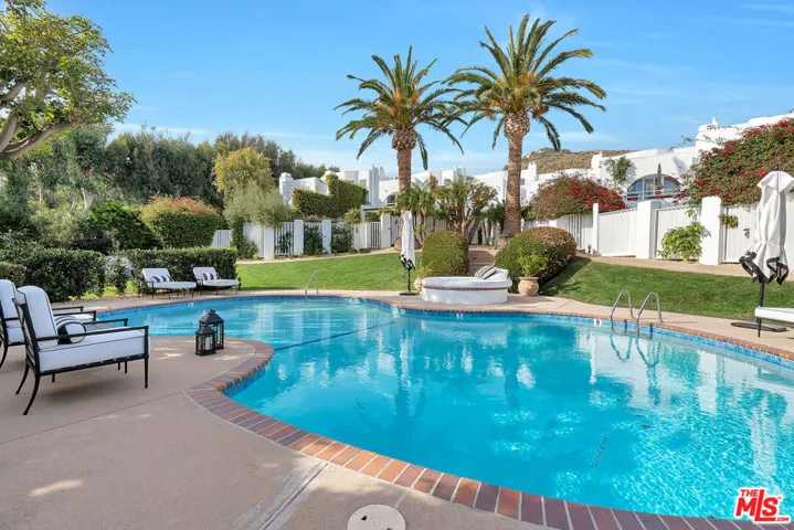 31240 Bailard Road, Malibu, California 90265