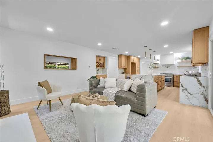 137 S Thistle, Brea, California 92821
