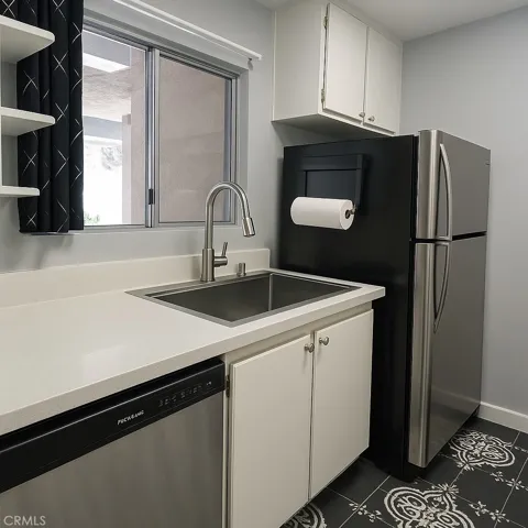 6675 Mission Gorge Road A114, San Diego, California 92120