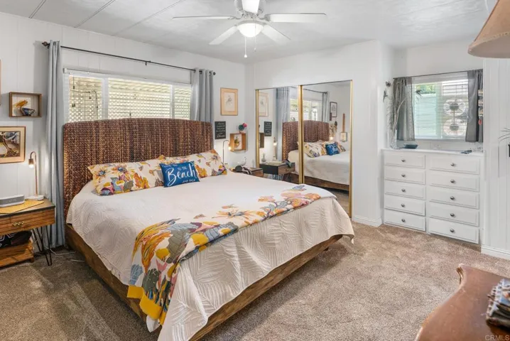 1010 E Bobier 17, Vista, California 92084