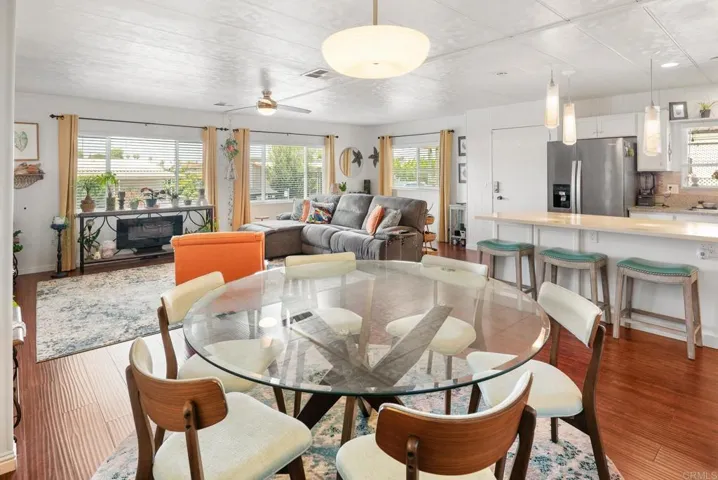 1010 E Bobier 17, Vista, California 92084