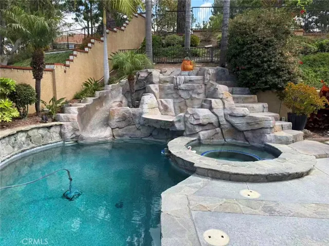 5860 Vista Del Mar, Yorba Linda, California 92887